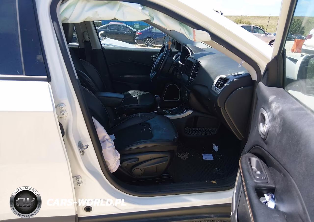 2021 Jeep Compass Latitude 4X4 VIN:3C4NJDBB0MT547917 - 5