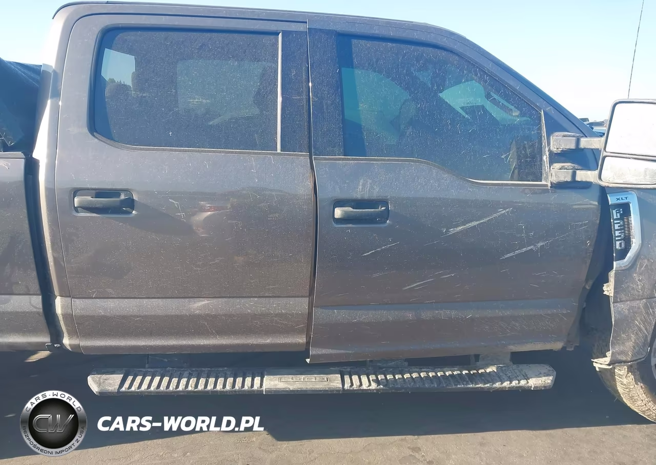 2019 Ford F-250 Xlt VIN:1FT7W2B65KEG05549 - 13