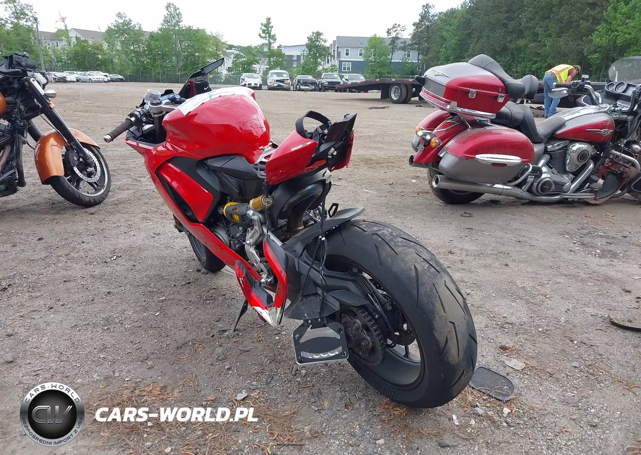 2023 Ducati Panigale V2 VIN:ZDMHAATW1PB009783 - 3