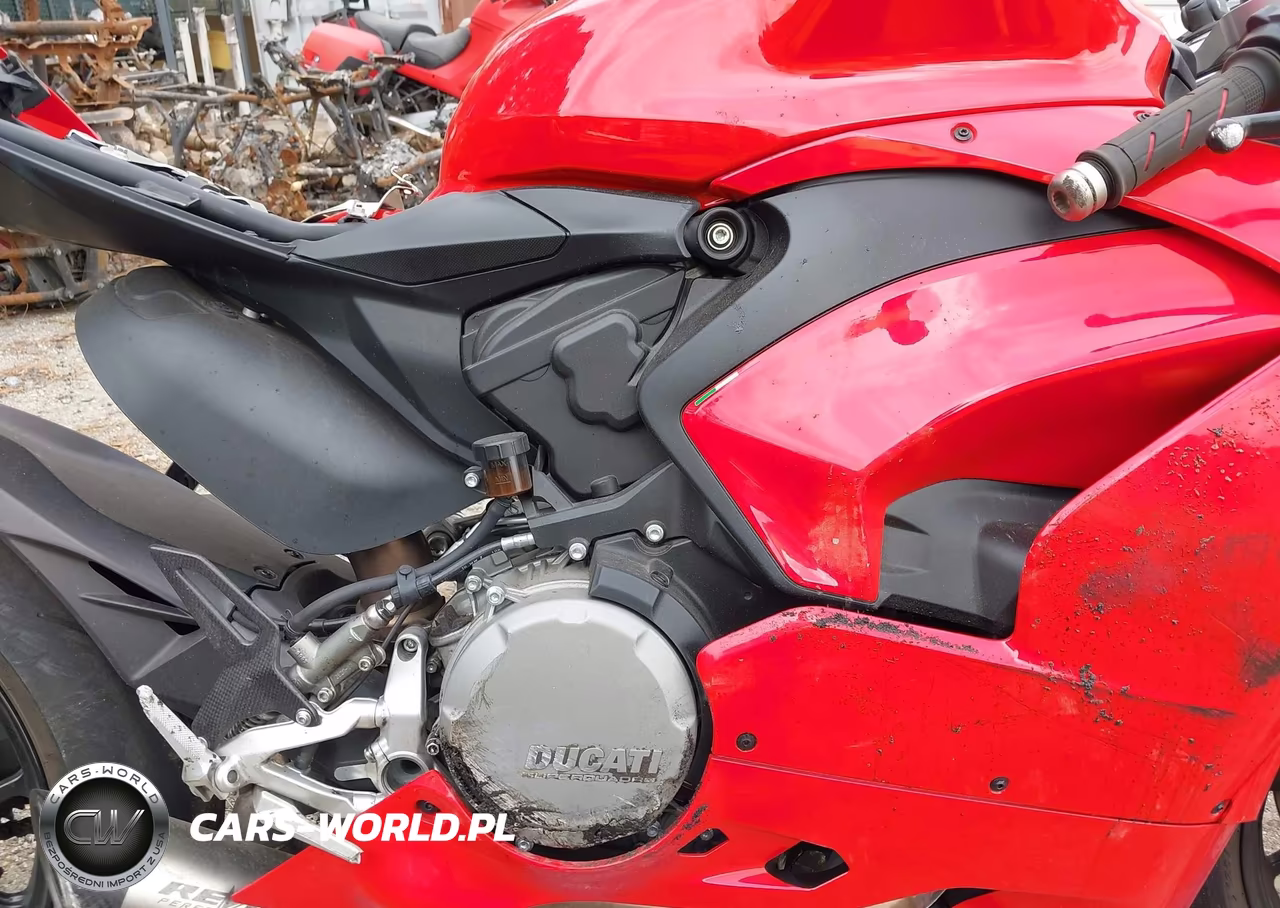 2023 Ducati Panigale V2 VIN:ZDMHAATW1PB009783 - 8