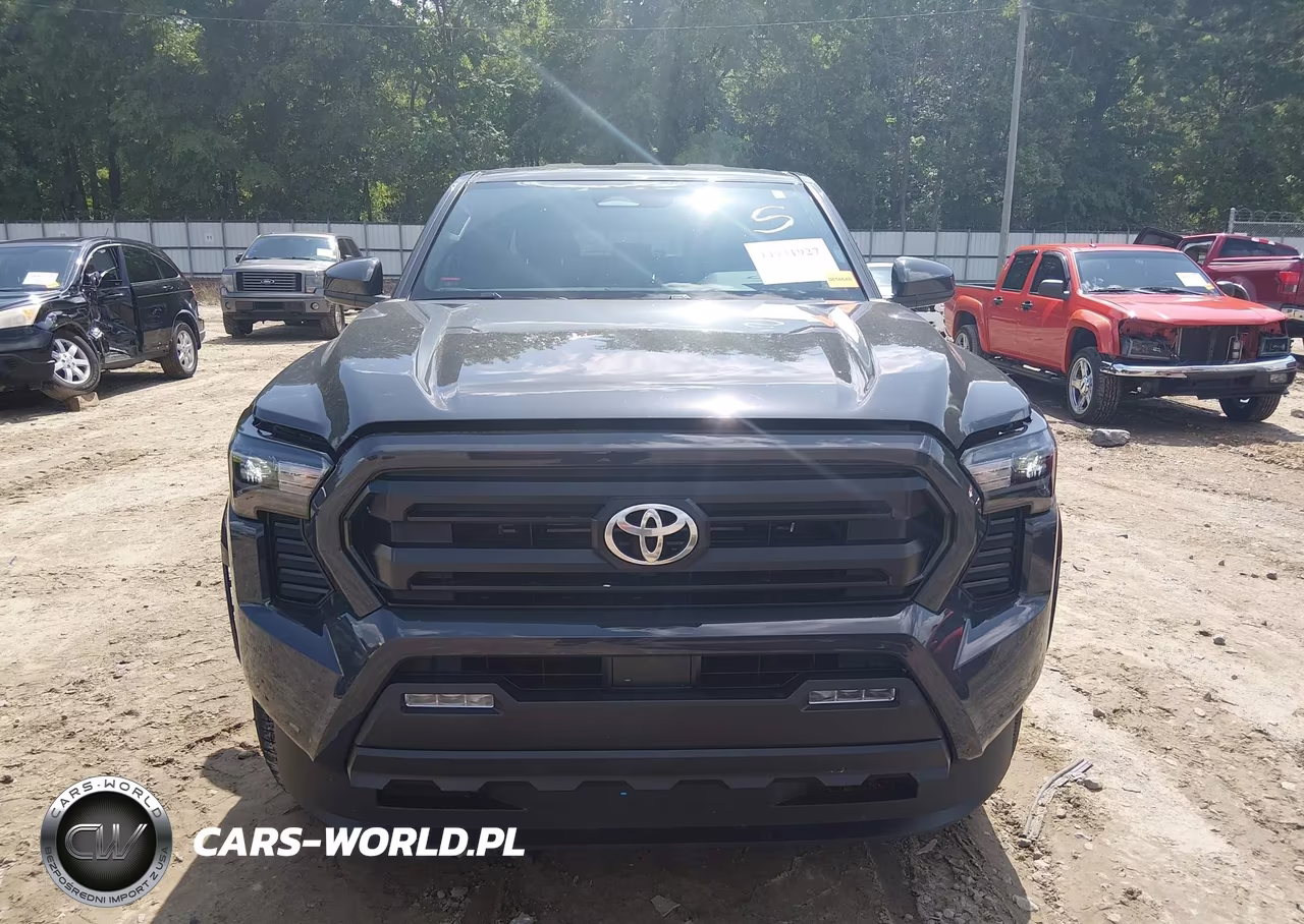 2025 Toyota Tacoma Sr5 VIN:3TYKB5FN9ST028404 - 13