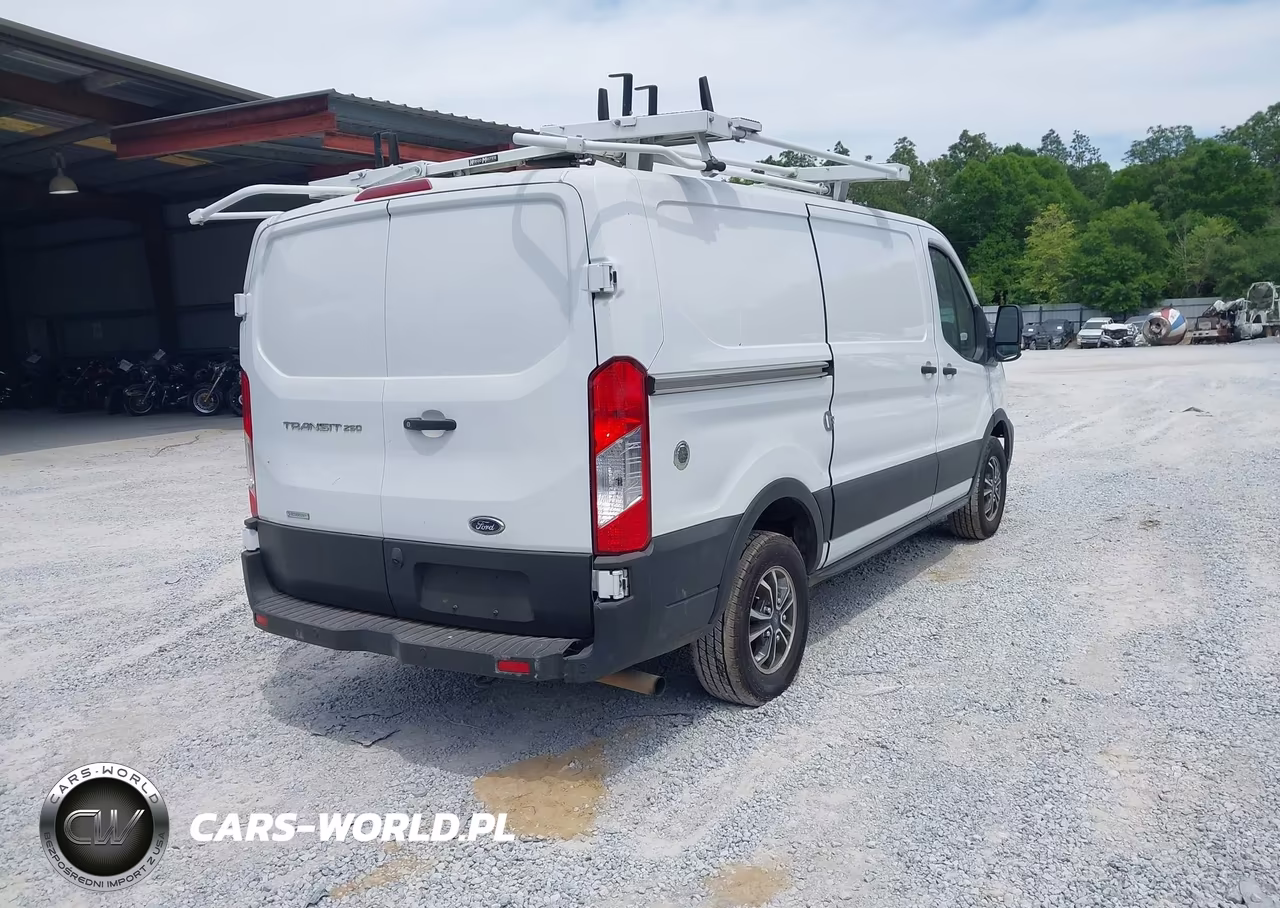 2021 Ford Transit-250 VIN:1FTBR1YG3MKA43148 - 4