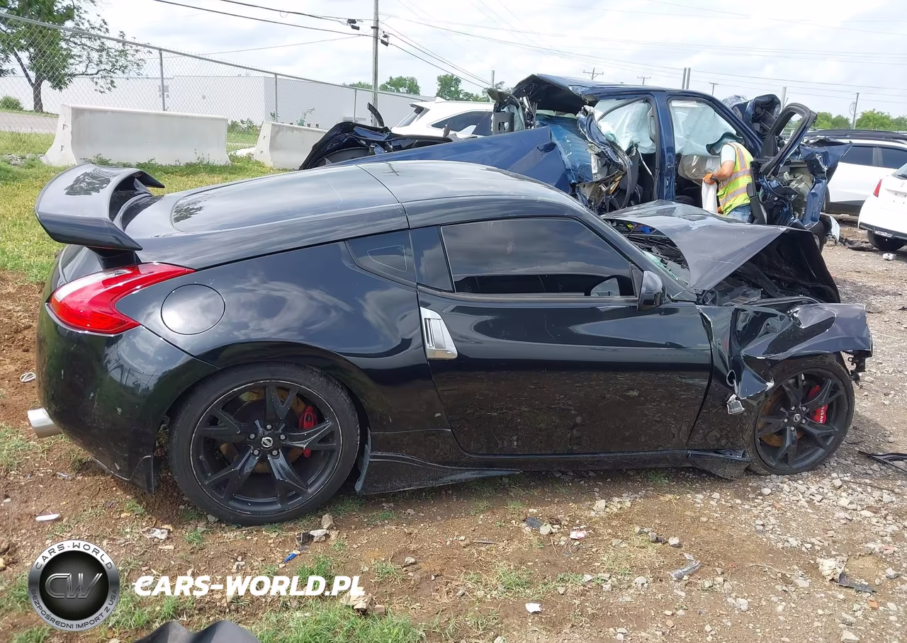 2011 Nissan 370Z VIN:JN1AZ4EH3BM551229 - 13