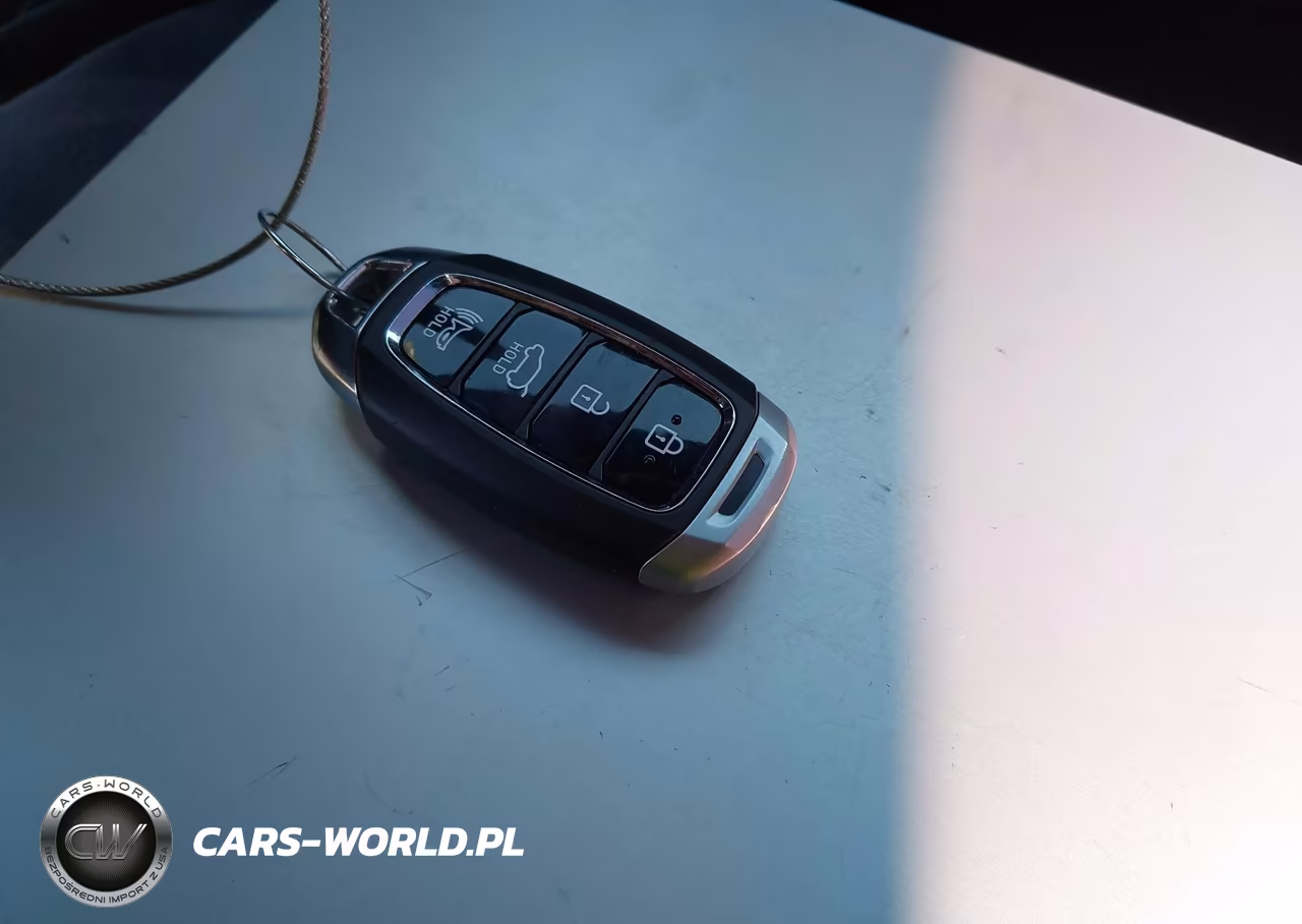 2022 Hyundai Veloster N VIN:KMHT36AHXNU012664 - 11