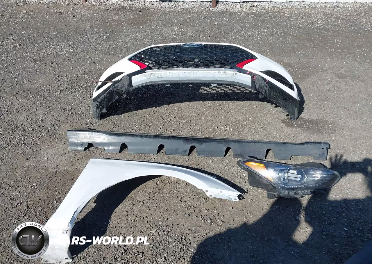 2022 Hyundai Veloster N VIN:KMHT36AHXNU012664 - 12