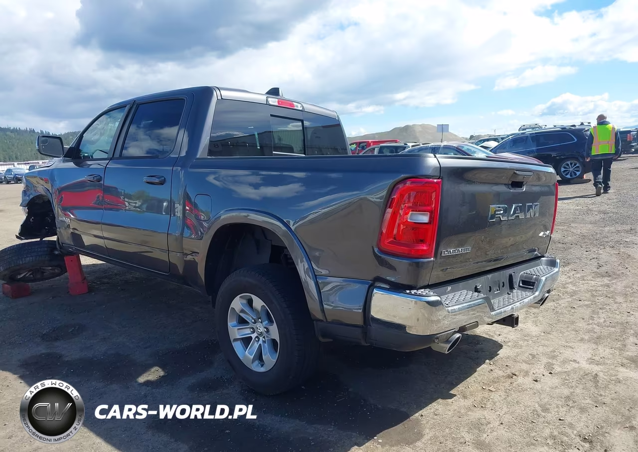 2026 Ram 1500 Laramie 4X4 5'7 Box VIN:1C6SRFJP0TN176607 - 3