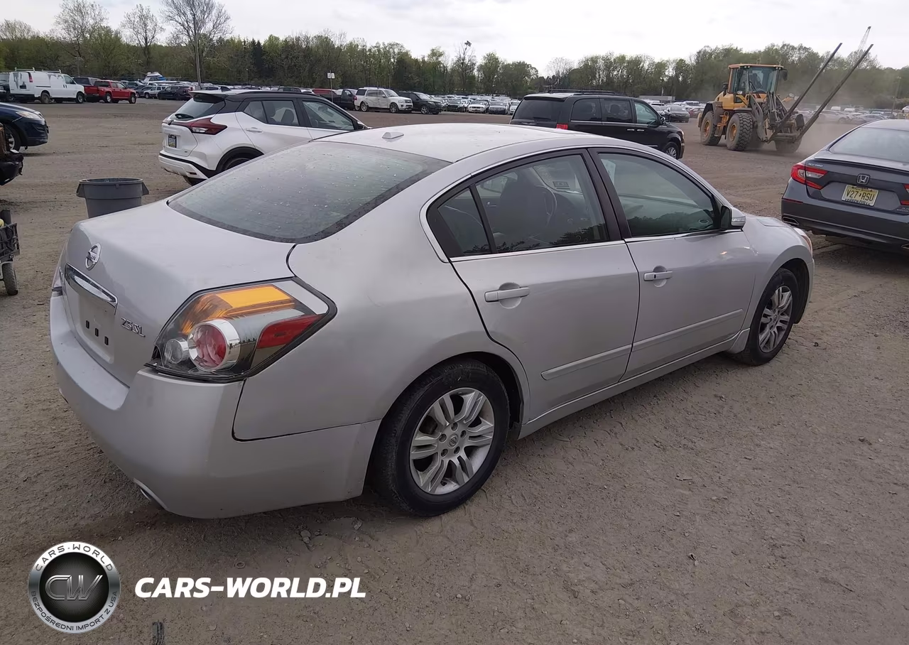 2011 NISSAN ALTIMA BASE VIN:1N4AL2AP8BN516444 - 4