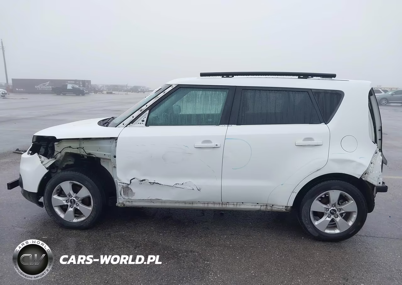 2017 Kia Soul VIN:KNDJN2A21H7470090 - 15