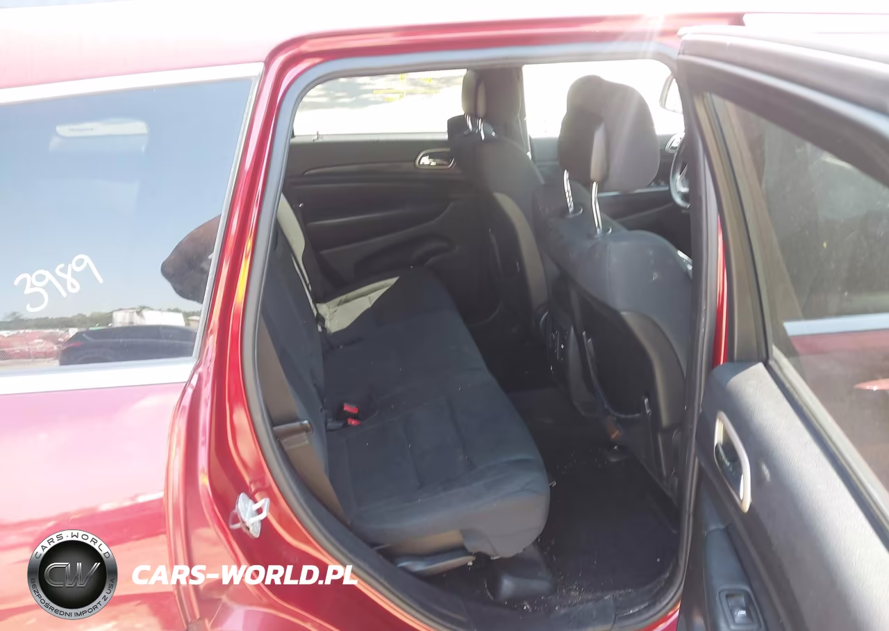 2014 Jeep Grand Cherokee Laredo VIN:1C4RJEAG3EC157850 - 8