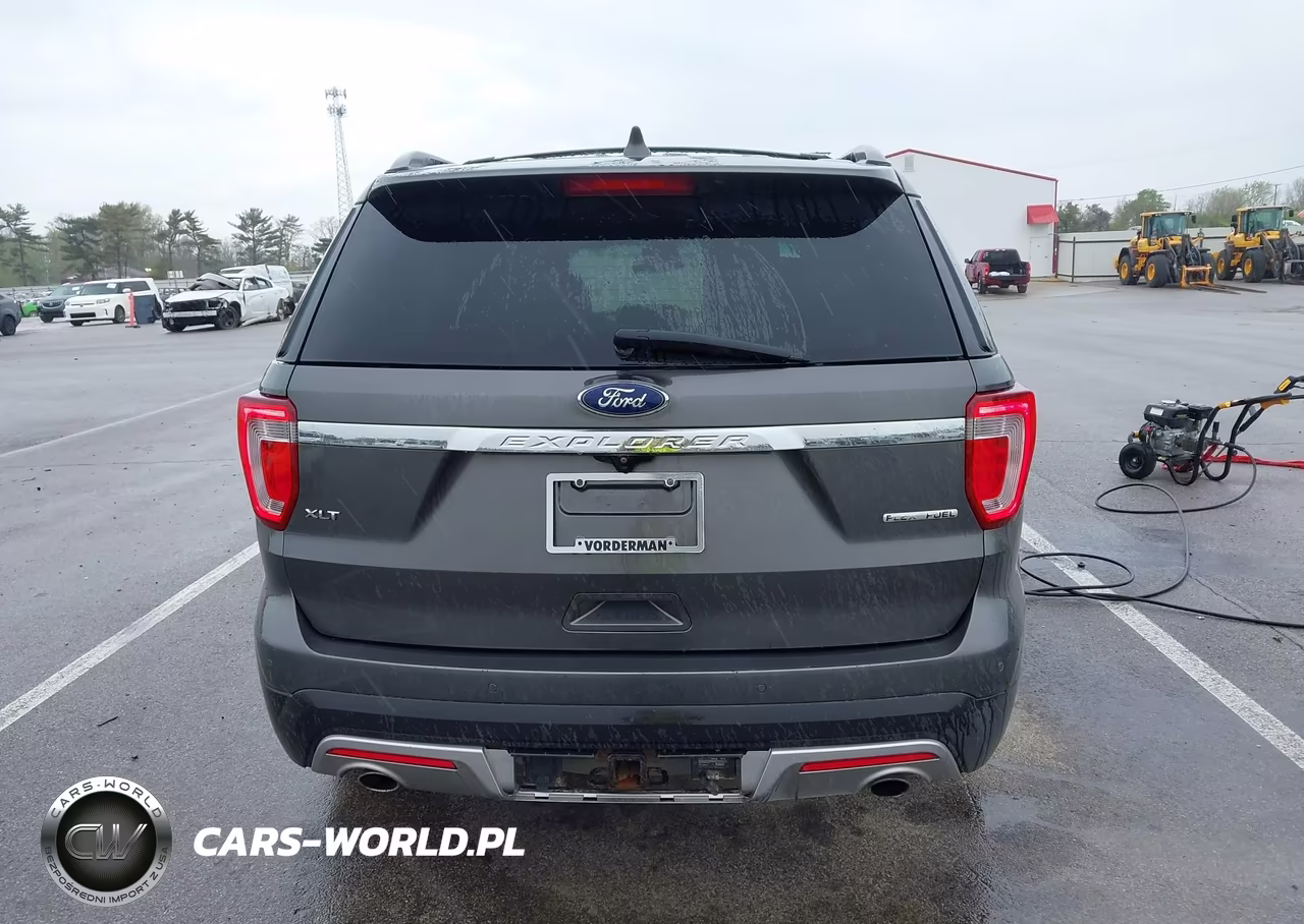 2016 Ford Explorer Xlt VIN:1FM5K7D89GGC07217 - 16