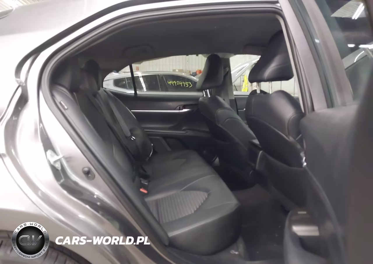 2022 Toyota Camry Se VIN:4T1G11AK1NU634043 - 8