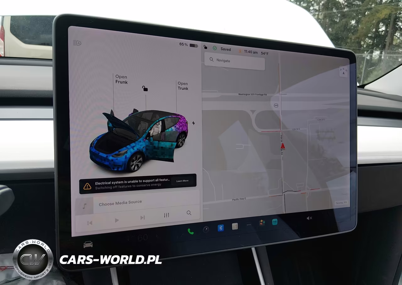 2020 Tesla Model Y Long Range Dual Motor All-Wheel Drive VIN:5YJYGDEEXLF039632 - 18