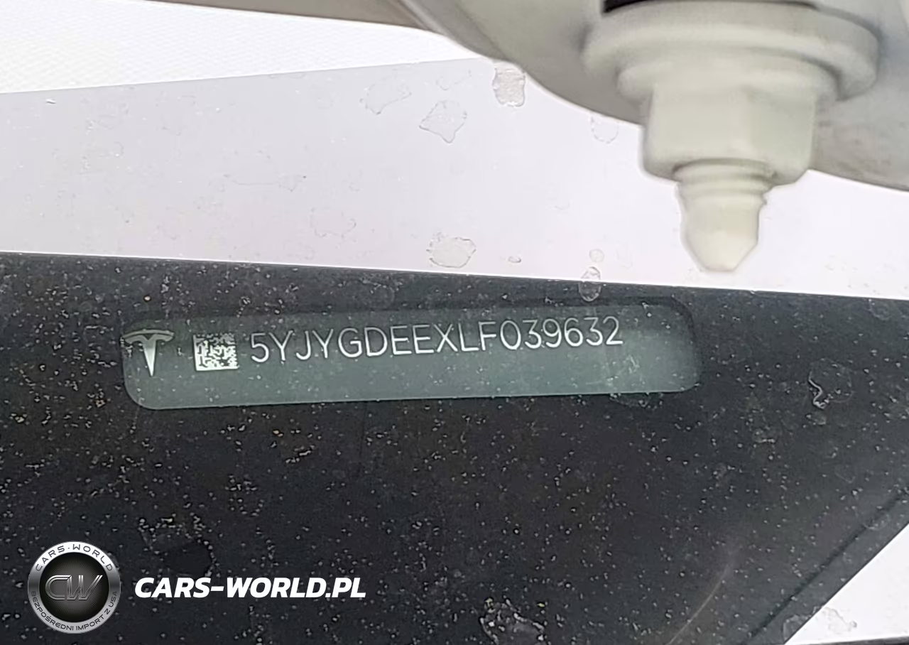2020 Tesla Model Y Long Range Dual Motor All-Wheel Drive VIN:5YJYGDEEXLF039632 - 9