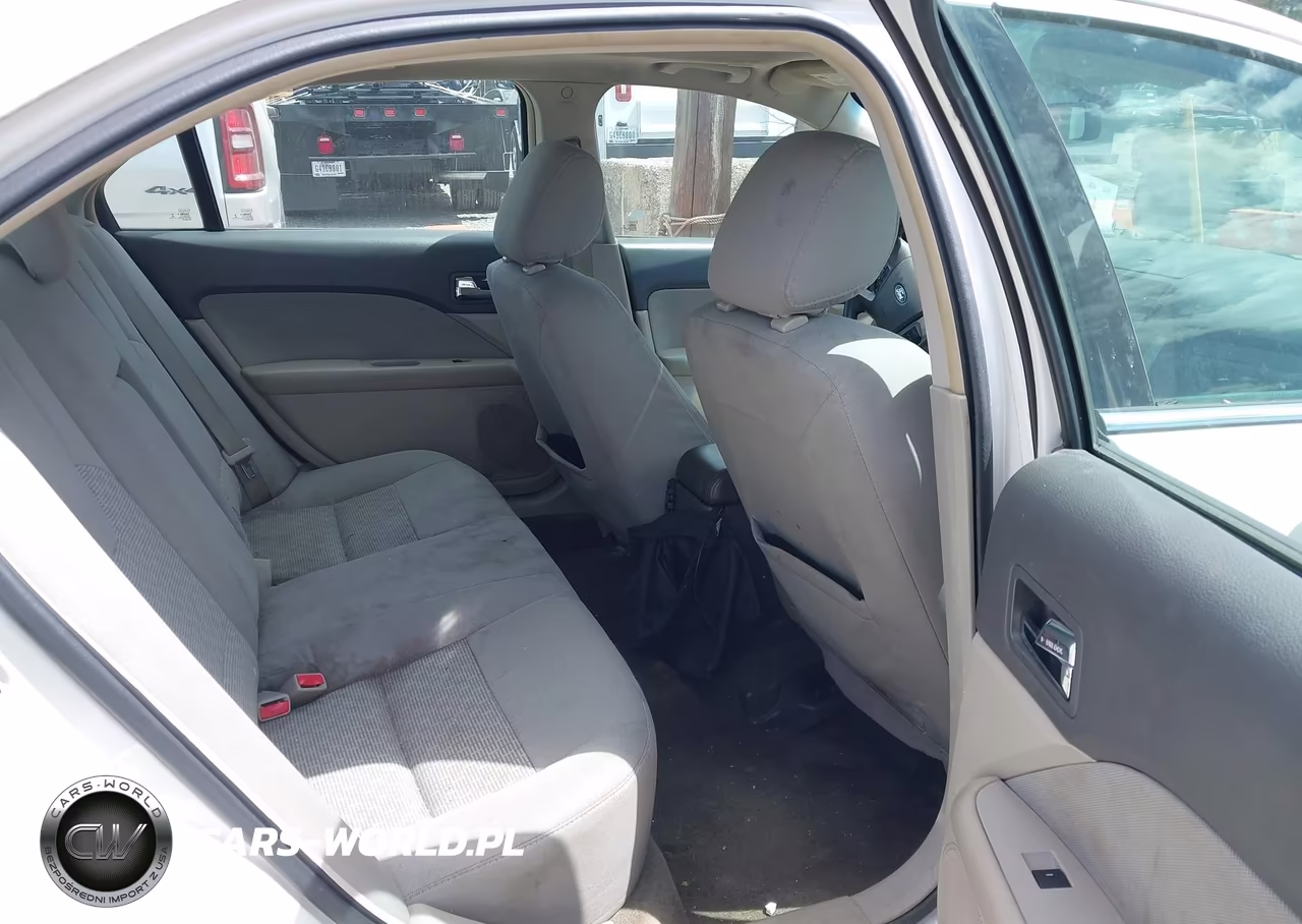 2012 Ford Fusion Se VIN:3FAHP0HAXCR228030 - 8