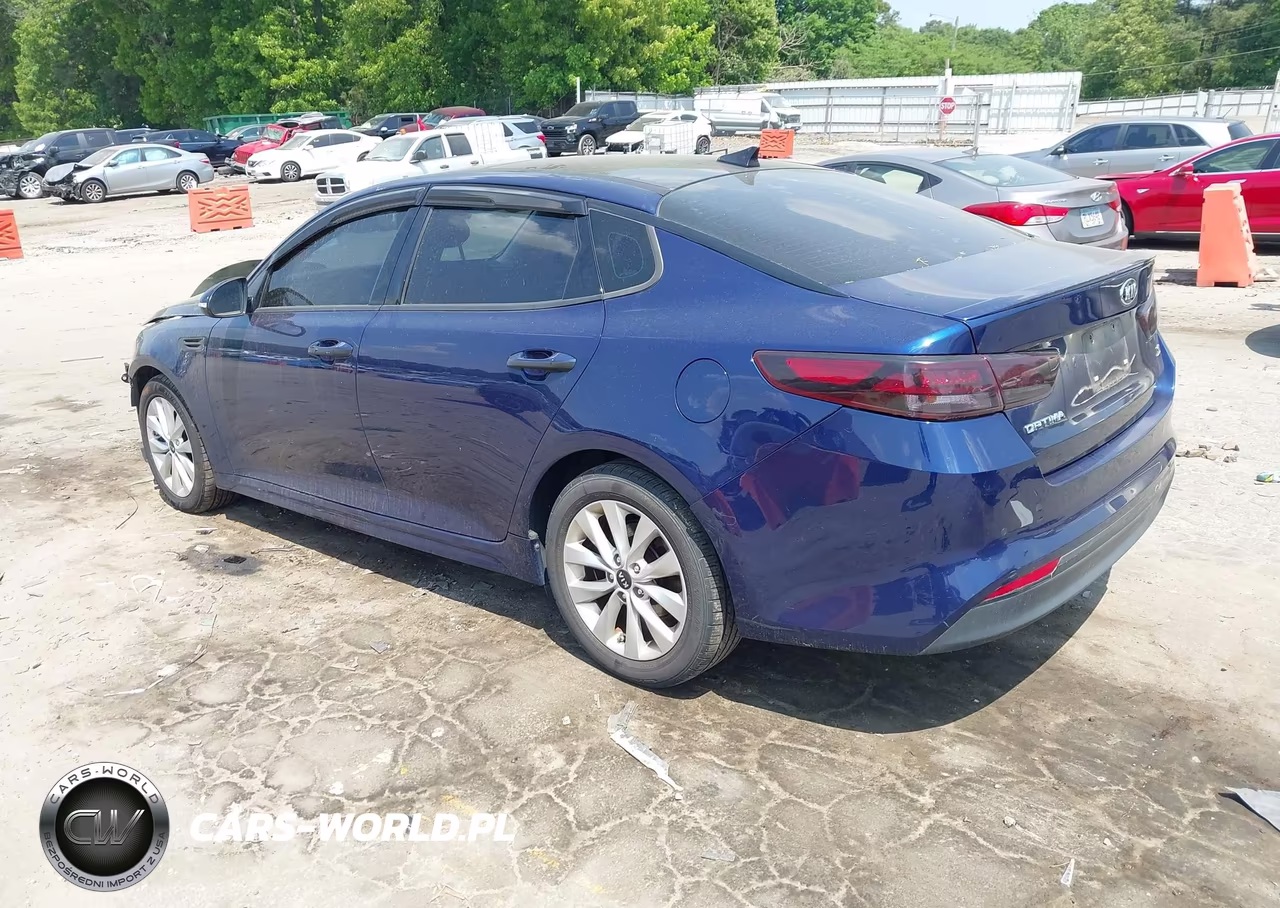 2018 Kia Optima S VIN:5XXGT4L39JG247360 - 3