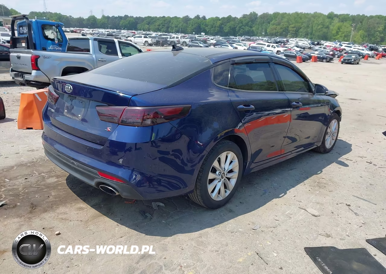 2018 Kia Optima S VIN:5XXGT4L39JG247360 - 4