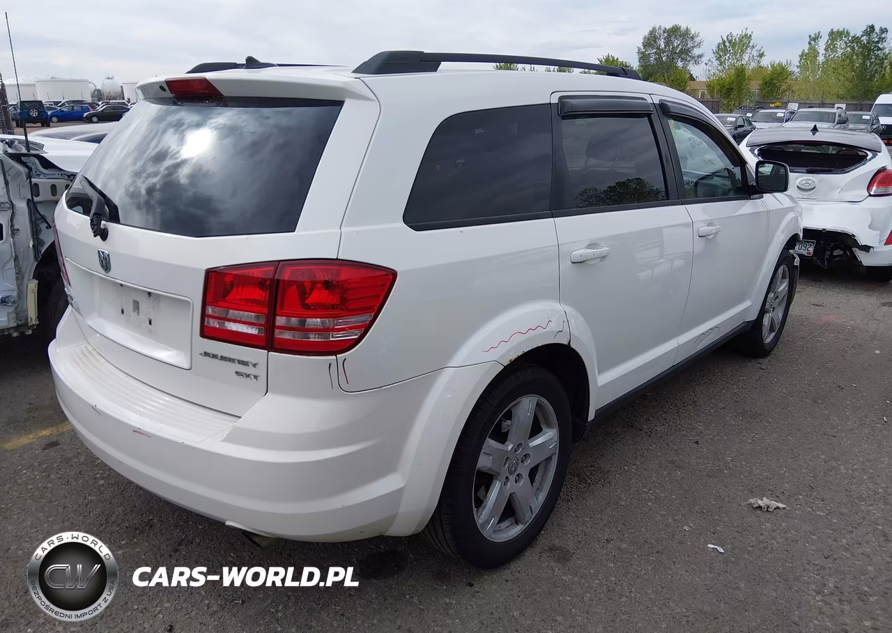 2010 Dodge Journey Sxt VIN:3D4PH5FV5AT141435 - 4