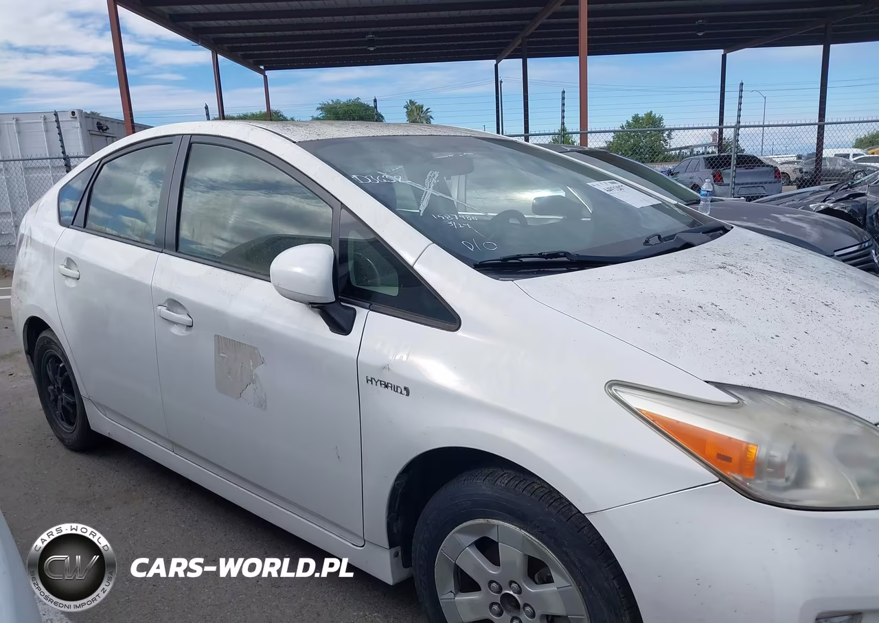 2012 Toyota Prius Two VIN:JTDKN3DU3C5453982 - 12