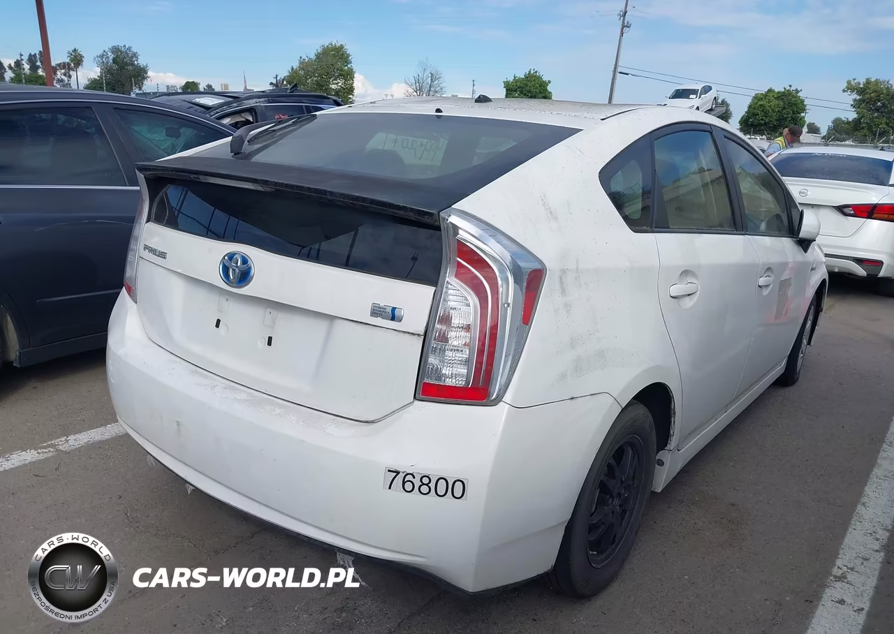 2012 Toyota Prius Two VIN:JTDKN3DU3C5453982 - 4