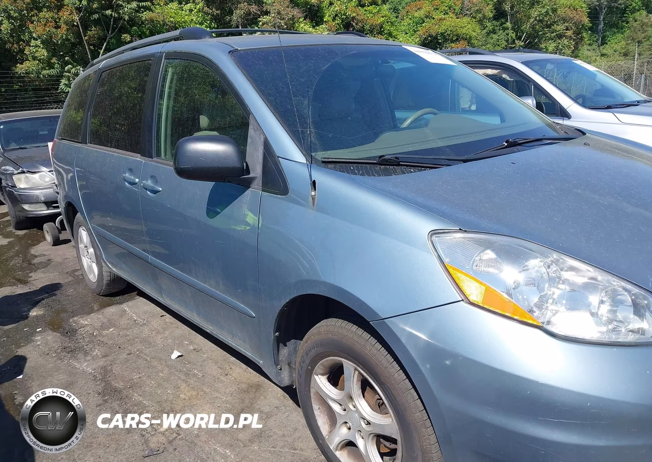 2006 Toyota Sienna Le