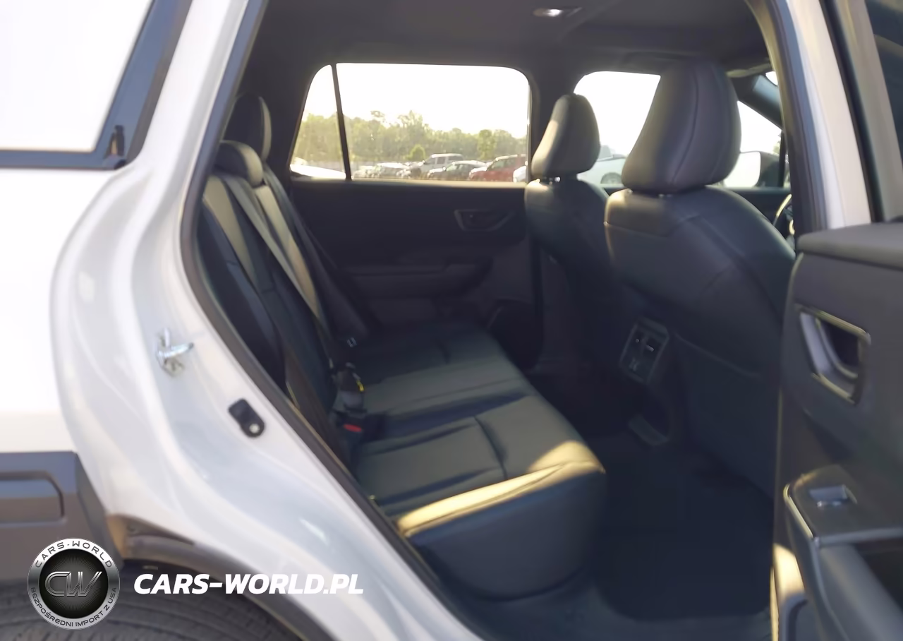 2026 Subaru Outback Premium VIN:JF2BUPBD4TY455978 - 8