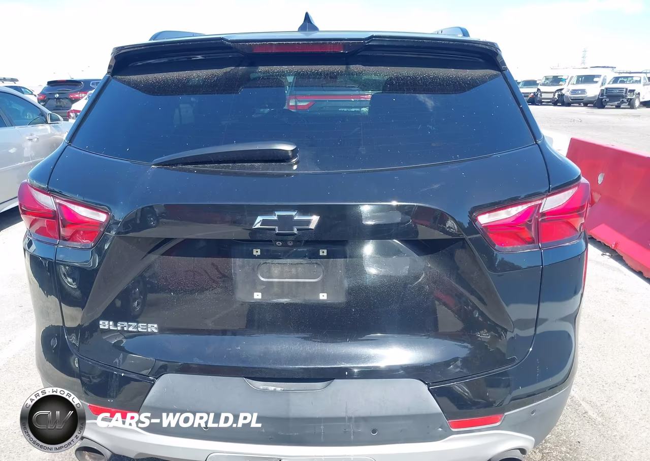 2019 Chevrolet Blazer VIN:3GNKBDRS8KS612870 - 16