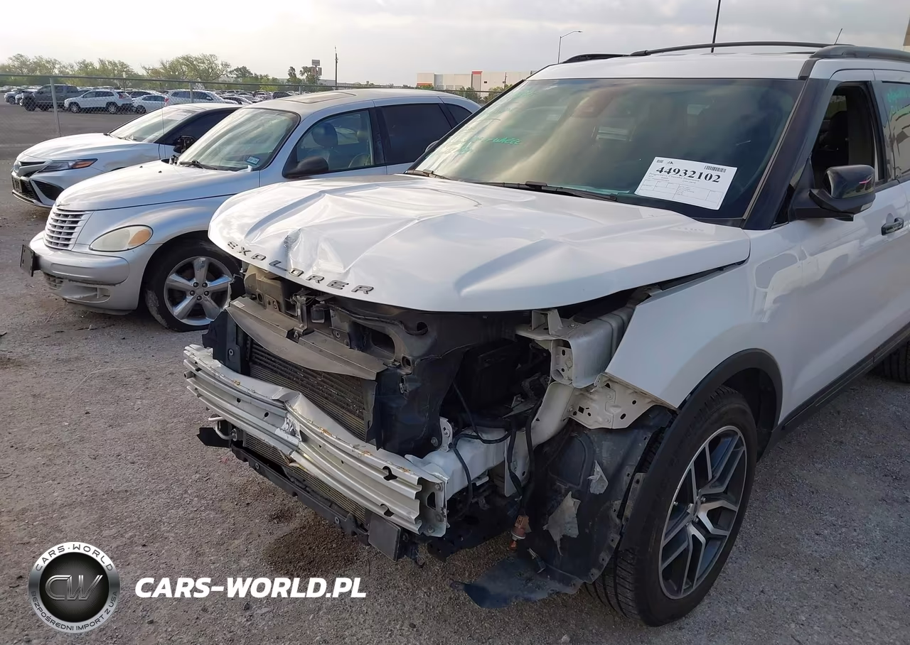 2018 Ford Explorer Sport VIN:1FM5K8GT9JGA50978 - 6