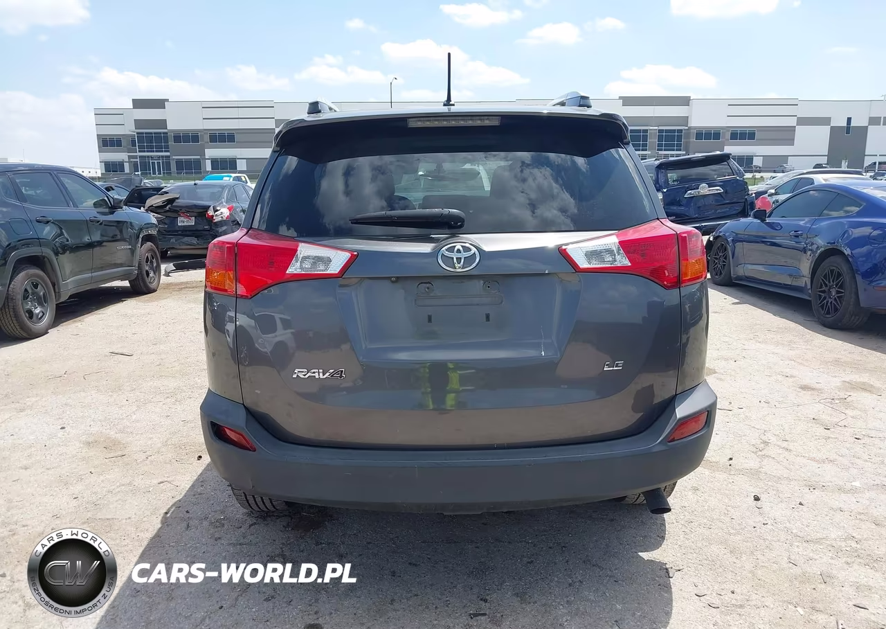 2015 Toyota Rav4 Le VIN:2T3ZFREV9FW136386 - 17