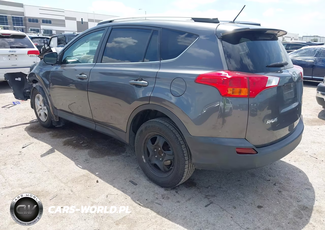 2015 Toyota Rav4 Le VIN:2T3ZFREV9FW136386 - 3