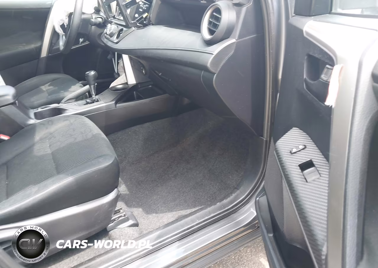 2015 Toyota Rav4 Le VIN:2T3ZFREV9FW136386 - 5