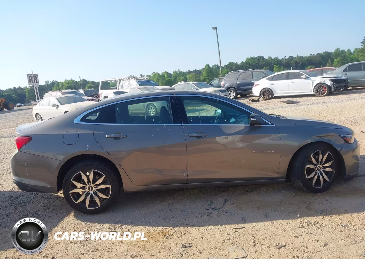 2017 Chevrolet Malibu 1Lt VIN:1G1ZE5ST6HF133621 - 12