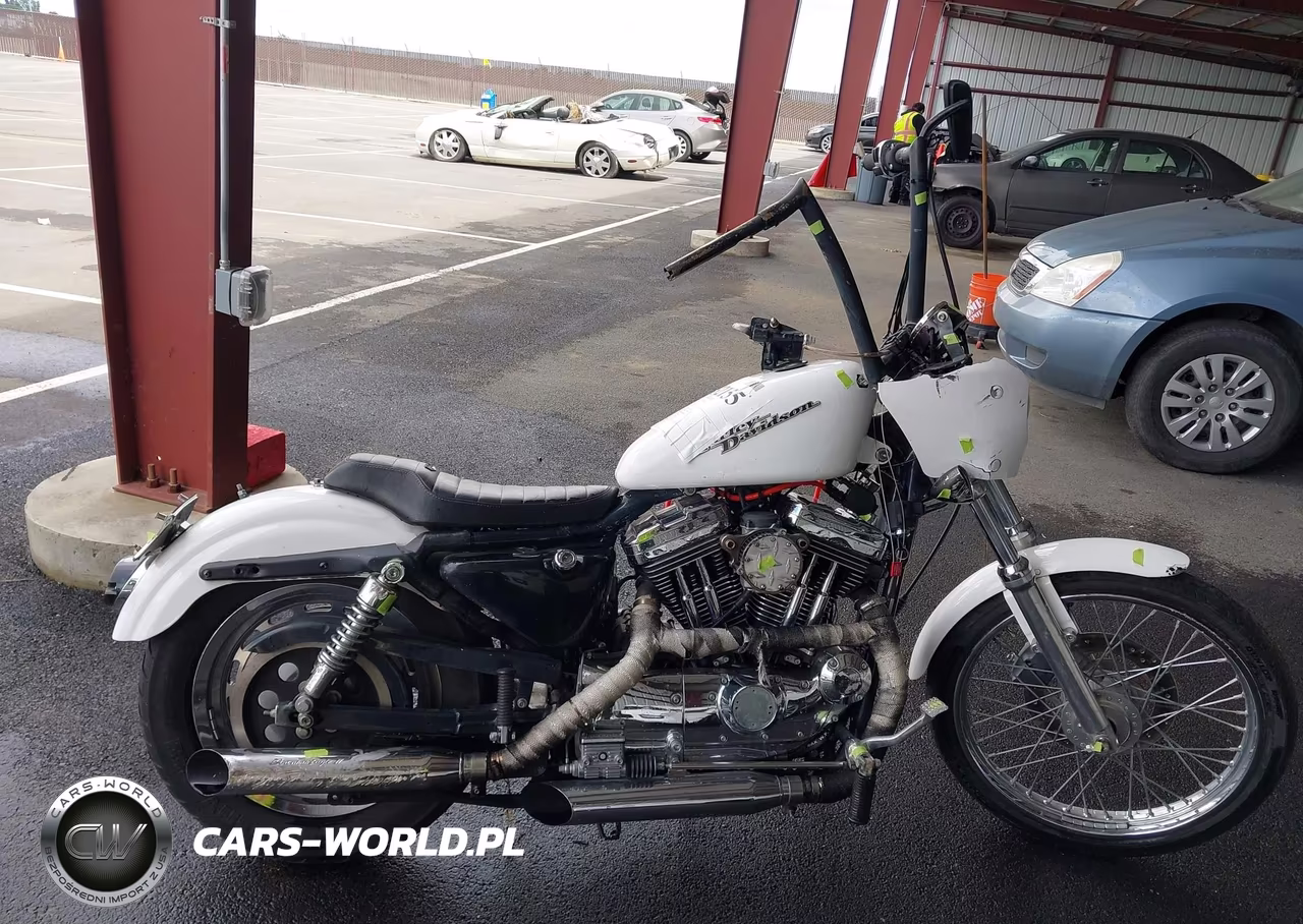 2003 Harley-Davidson Xl1200 C VIN:1HD1CGP323K423982 - 13