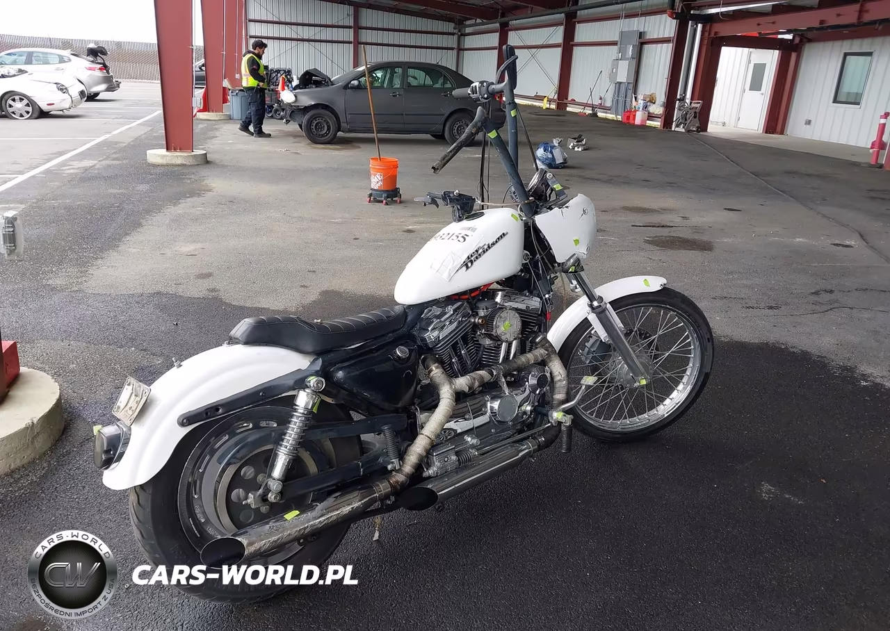 2003 Harley-Davidson Xl1200 C VIN:1HD1CGP323K423982 - 4