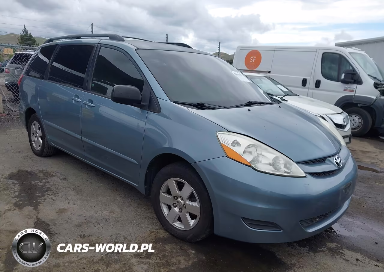 2006 Toyota Sienna Le – zdjęcie 1 z 11