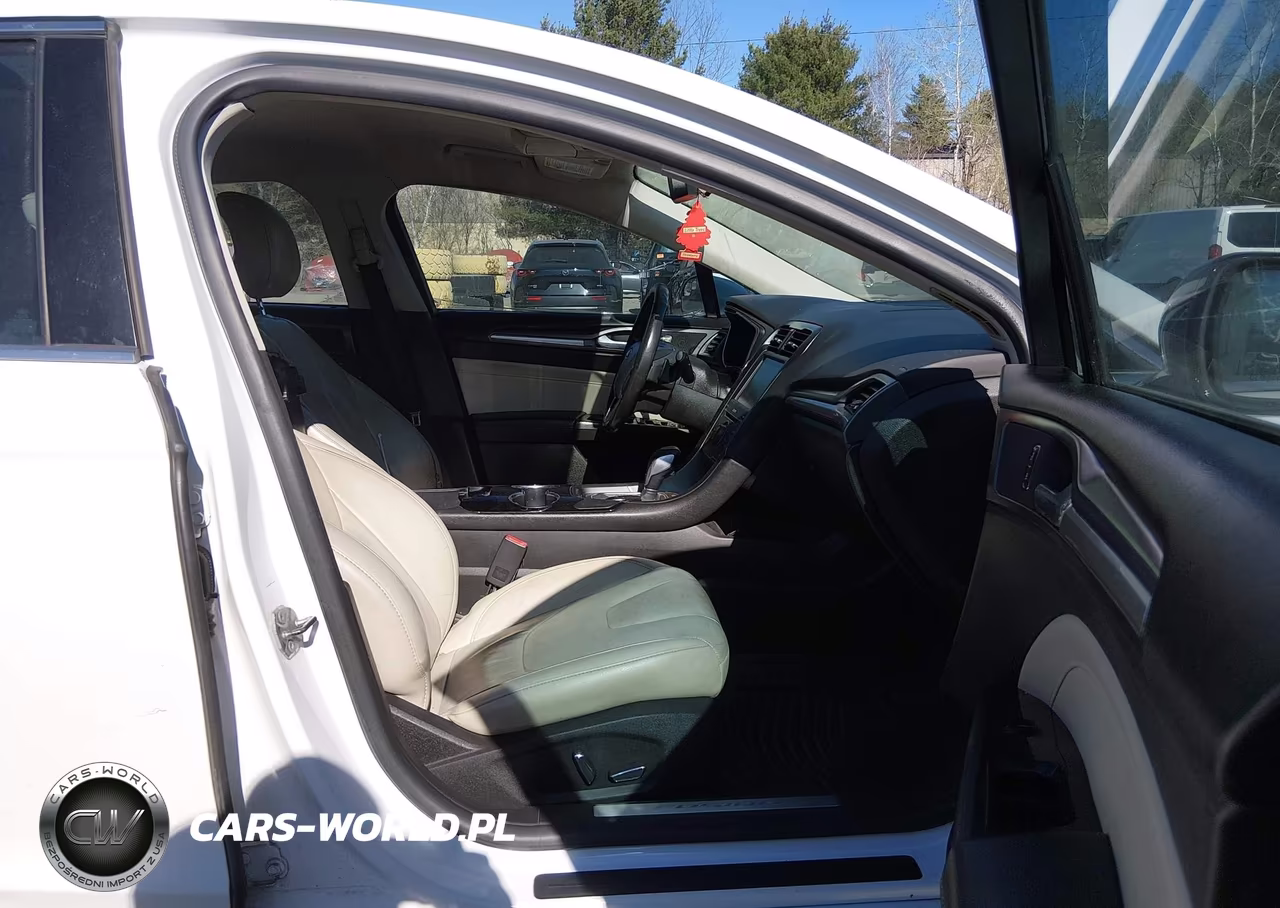 2014 Ford Fusion Titanium VIN:3FA6P0D95ER260342 - 5