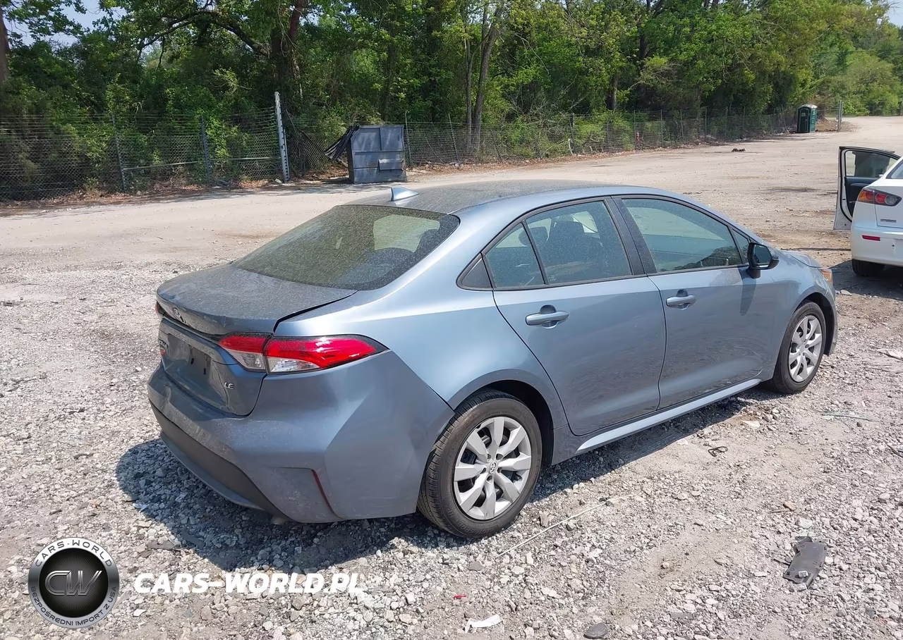 2020 Toyota Corolla Le VIN:5YFEPRAE9LP074382 - 4