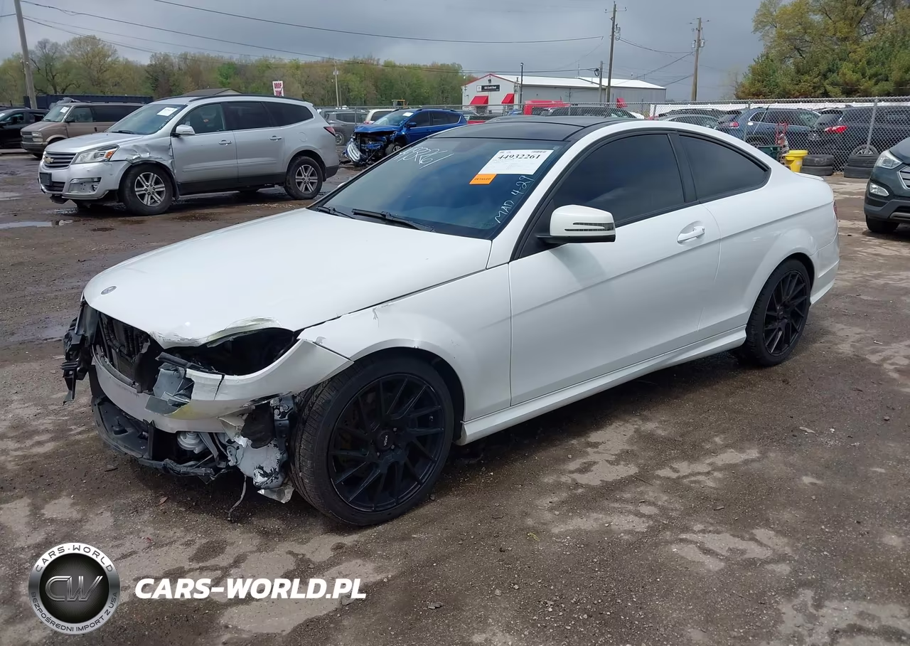 2014 Mercedes-Benz C 350 Sport 4Matic VIN:WDDGJ8JB9EG170100 - 2