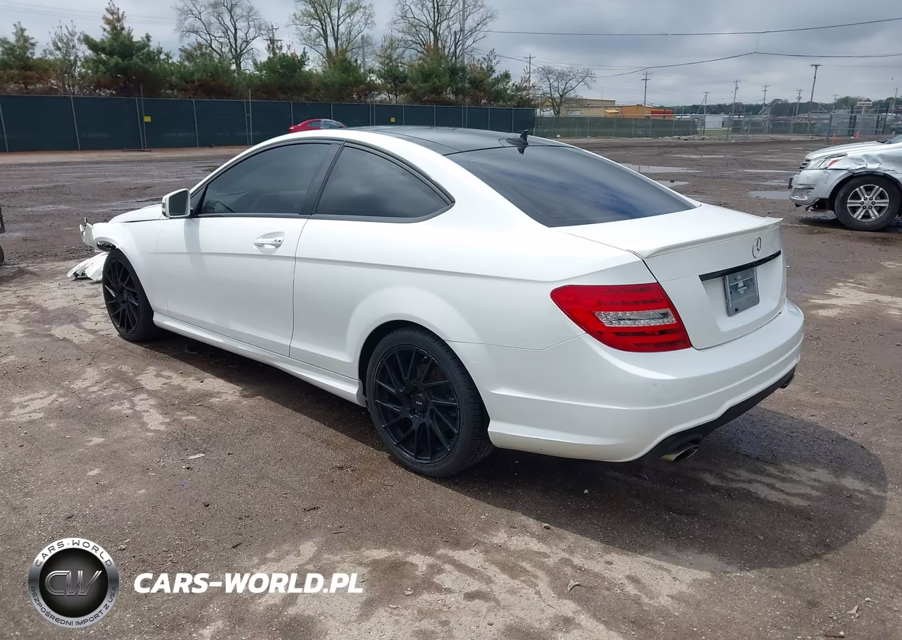 2014 Mercedes-Benz C 350 Sport 4Matic VIN:WDDGJ8JB9EG170100 - 3