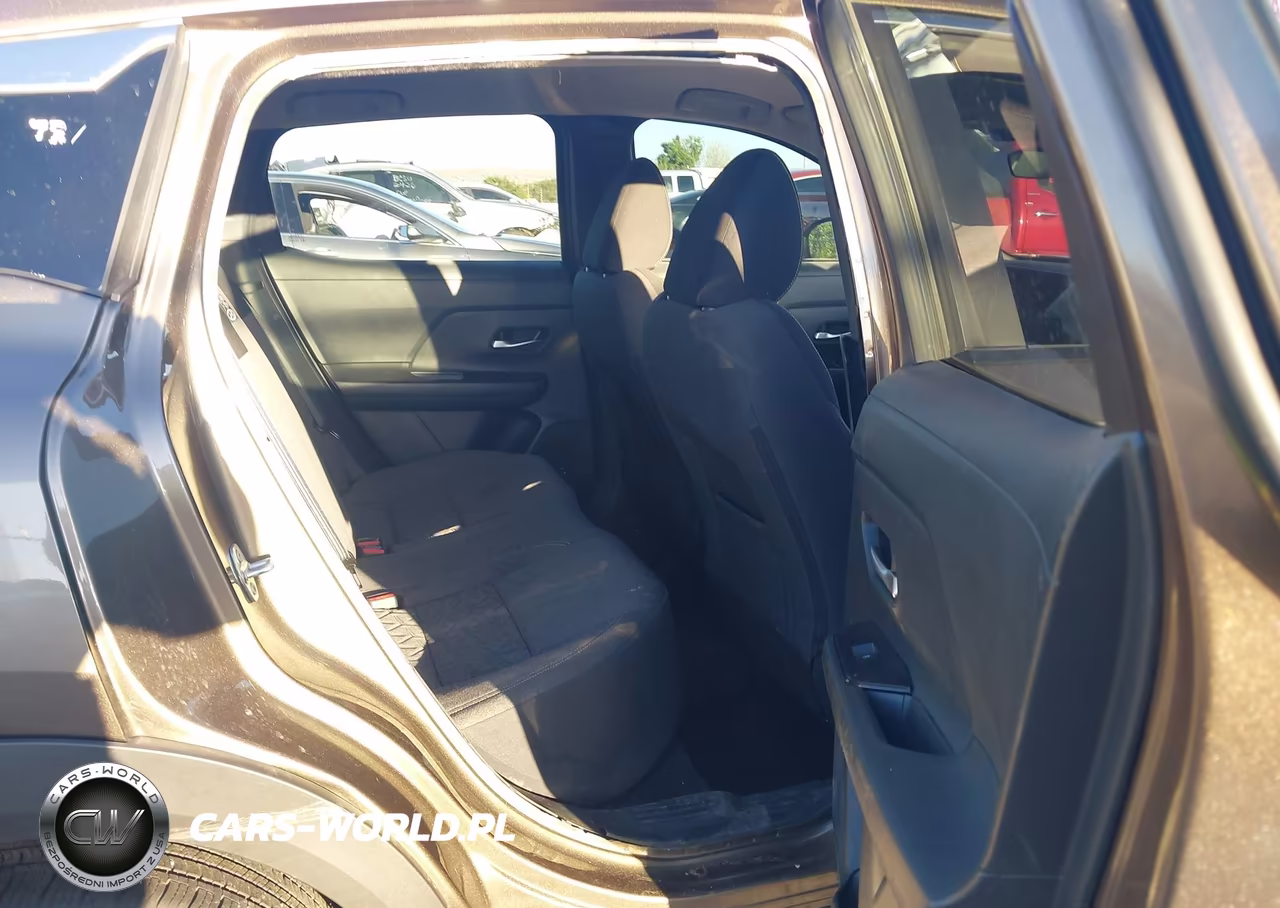 2025 Nissan Kicks Sv Fwd VIN:3N8AP6CA3SL316459 - 8