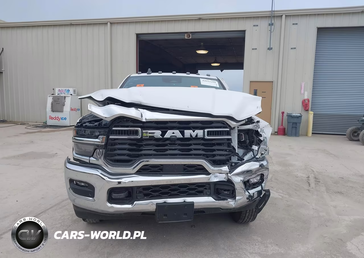 2026 Ram 3500 Tradesman 4X4 8' Box VIN:3C63RRGL2TG194593 - 13
