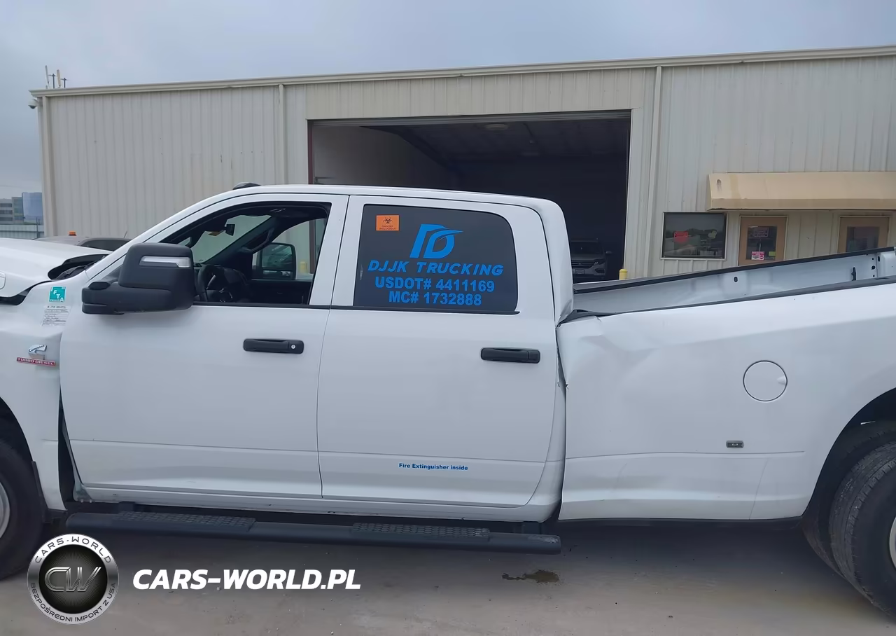 2026 Ram 3500 Tradesman 4X4 8' Box VIN:3C63RRGL2TG194593 - 15