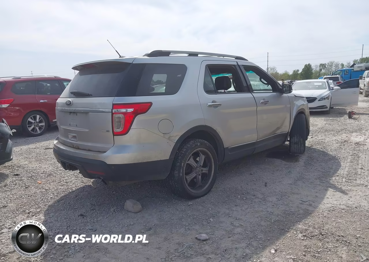 2013 Ford Explorer Xlt VIN:1FM5K8D89DGB92574 - 4