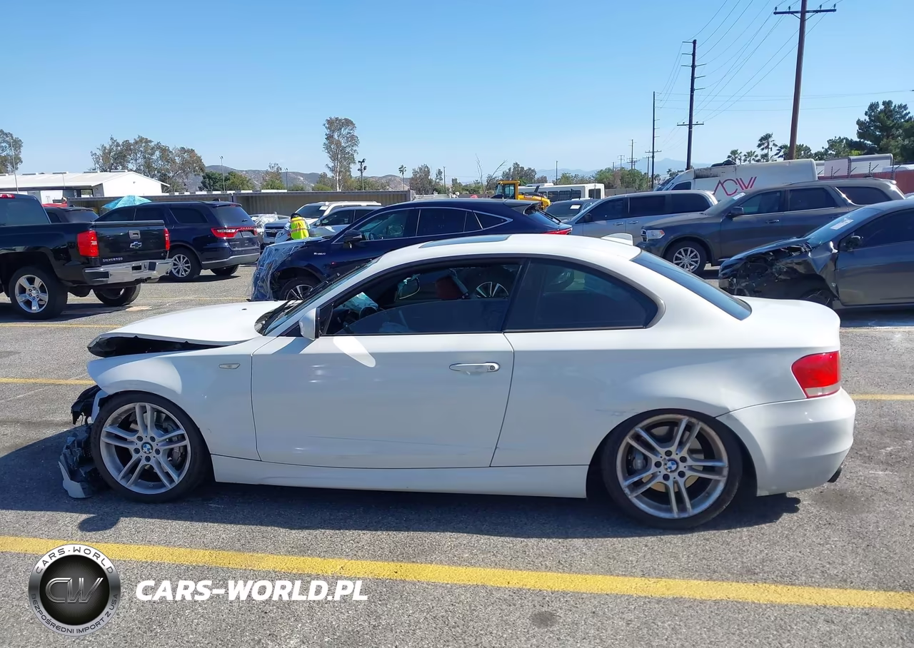 2013 BMW 135I VIN:WBAUC9C5XDVM13358 - 15