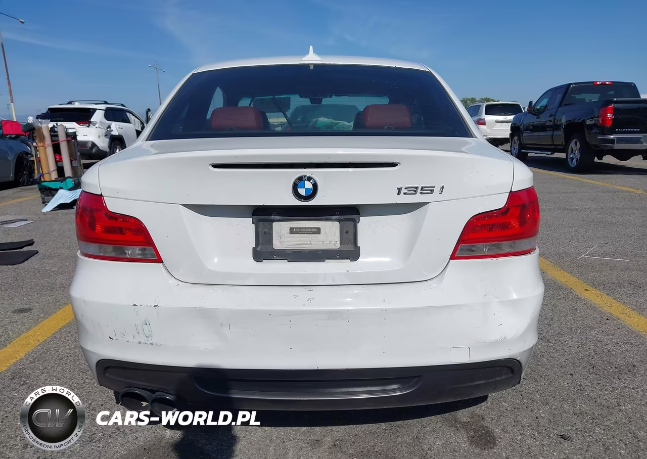 2013 BMW 135I VIN:WBAUC9C5XDVM13358 - 17