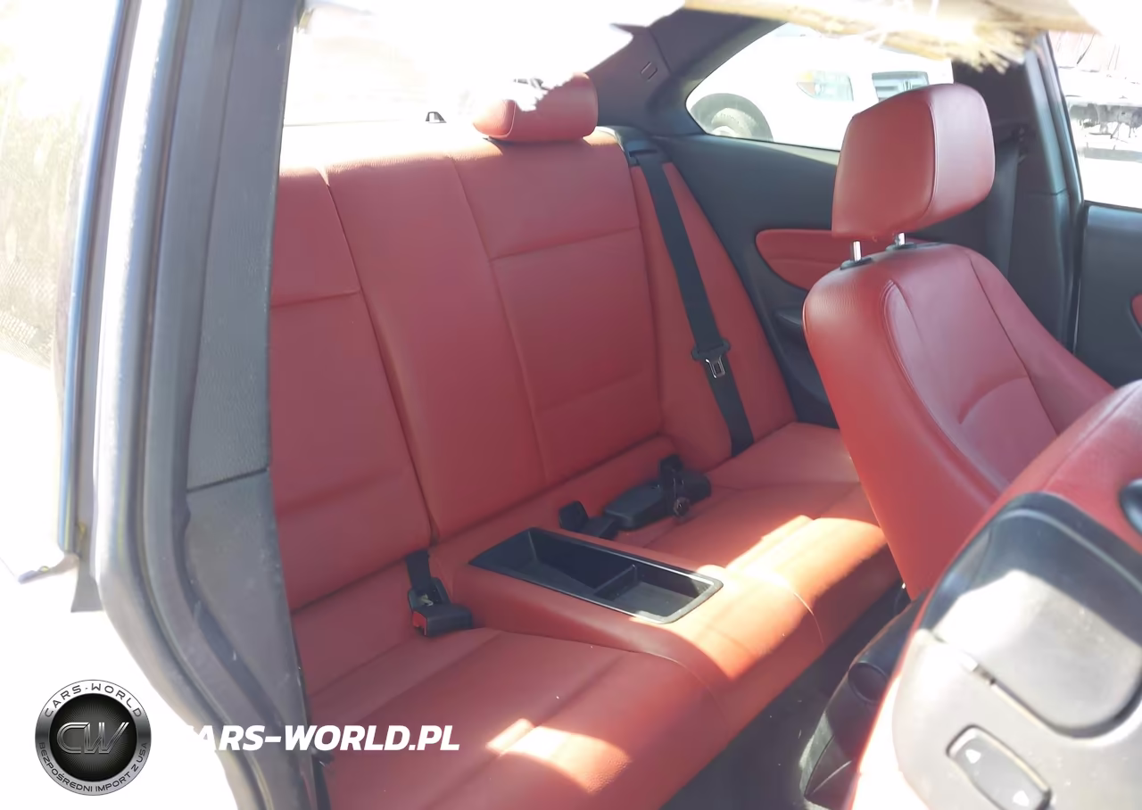 2013 BMW 135I VIN:WBAUC9C5XDVM13358 - 8