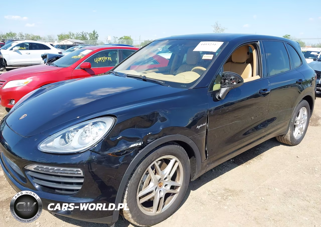 2013 Porsche Cayenne Hybrid S VIN:WP1AE2A25DLA15999 - 6