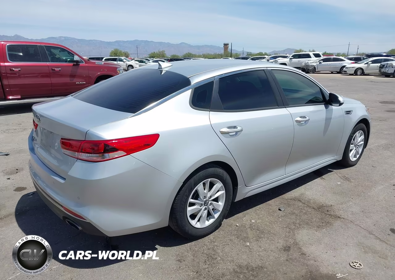 2016 Kia Optima Lx VIN:5XXGT4L35GG078091 - 4