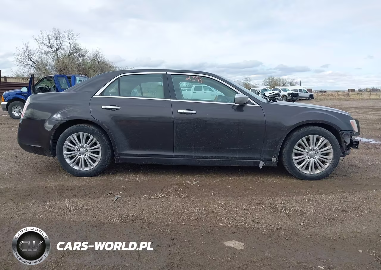 2013 Chrysler 300C Awd VIN:2C3CCAKT6DH599557 - 14