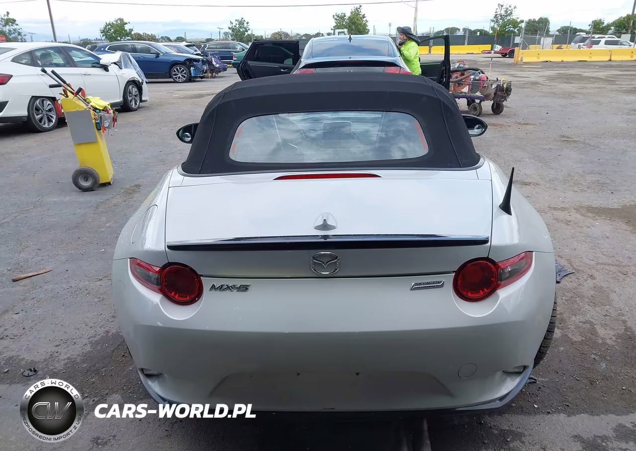 2016 Mazda Mx-5 Miata Club VIN:JM1NDAC70G0103082 - 16