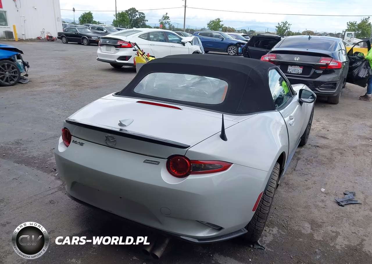 2016 Mazda Mx-5 Miata Club VIN:JM1NDAC70G0103082 - 4